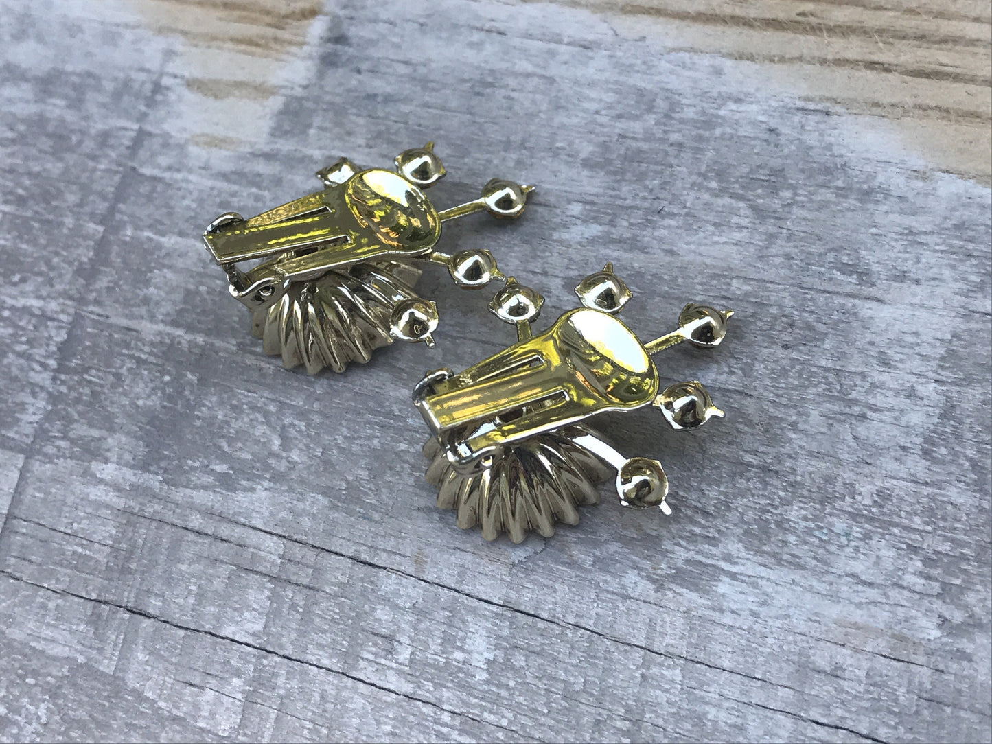Unique and fun vintage floral rhinestone clip earrings