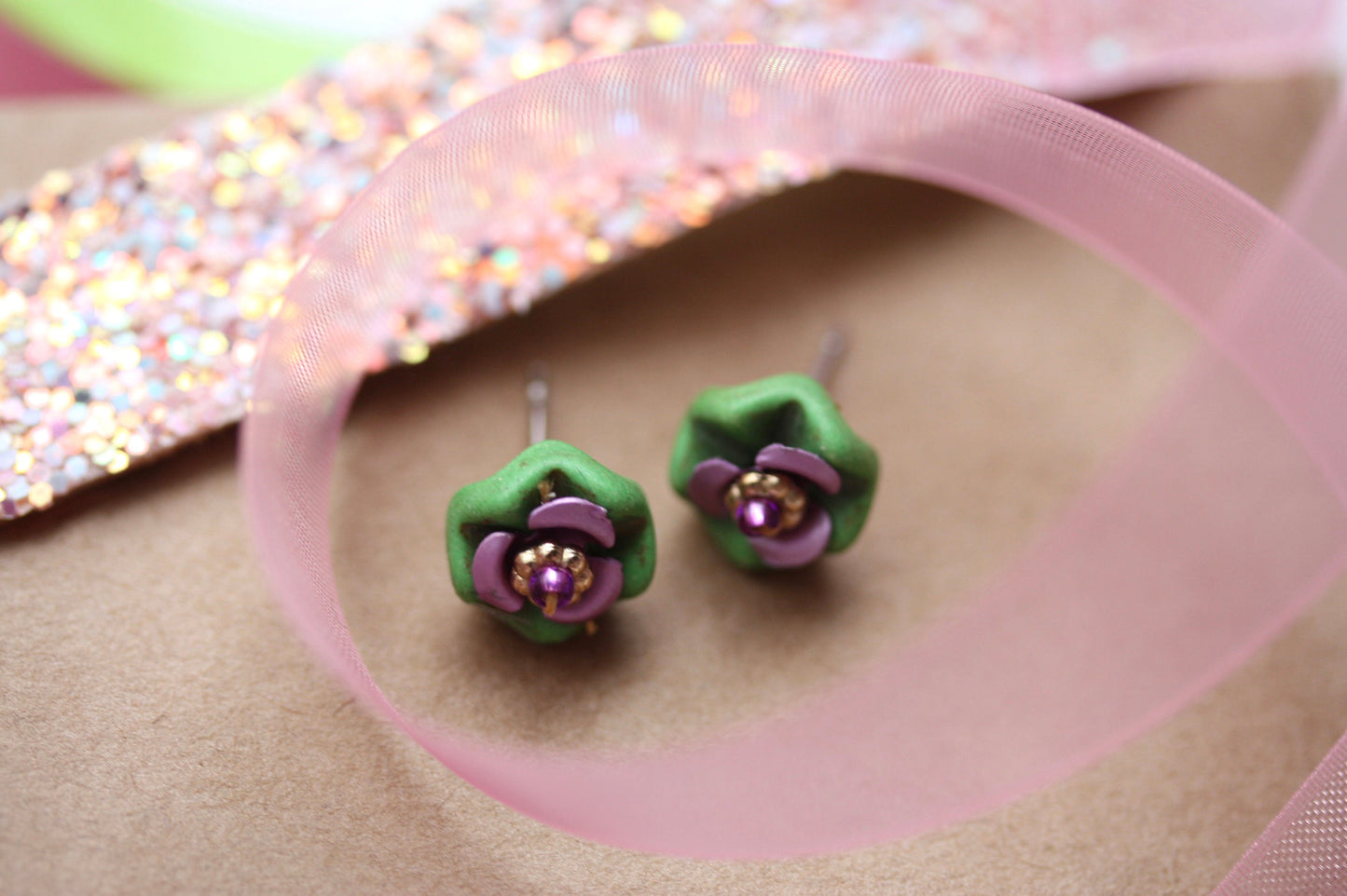Mixed media little flower stud earrings