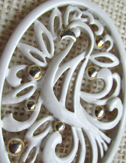 RARE Signed Monet bird of paradise stunning white/goldtone long vintage metal scrollwork necklace