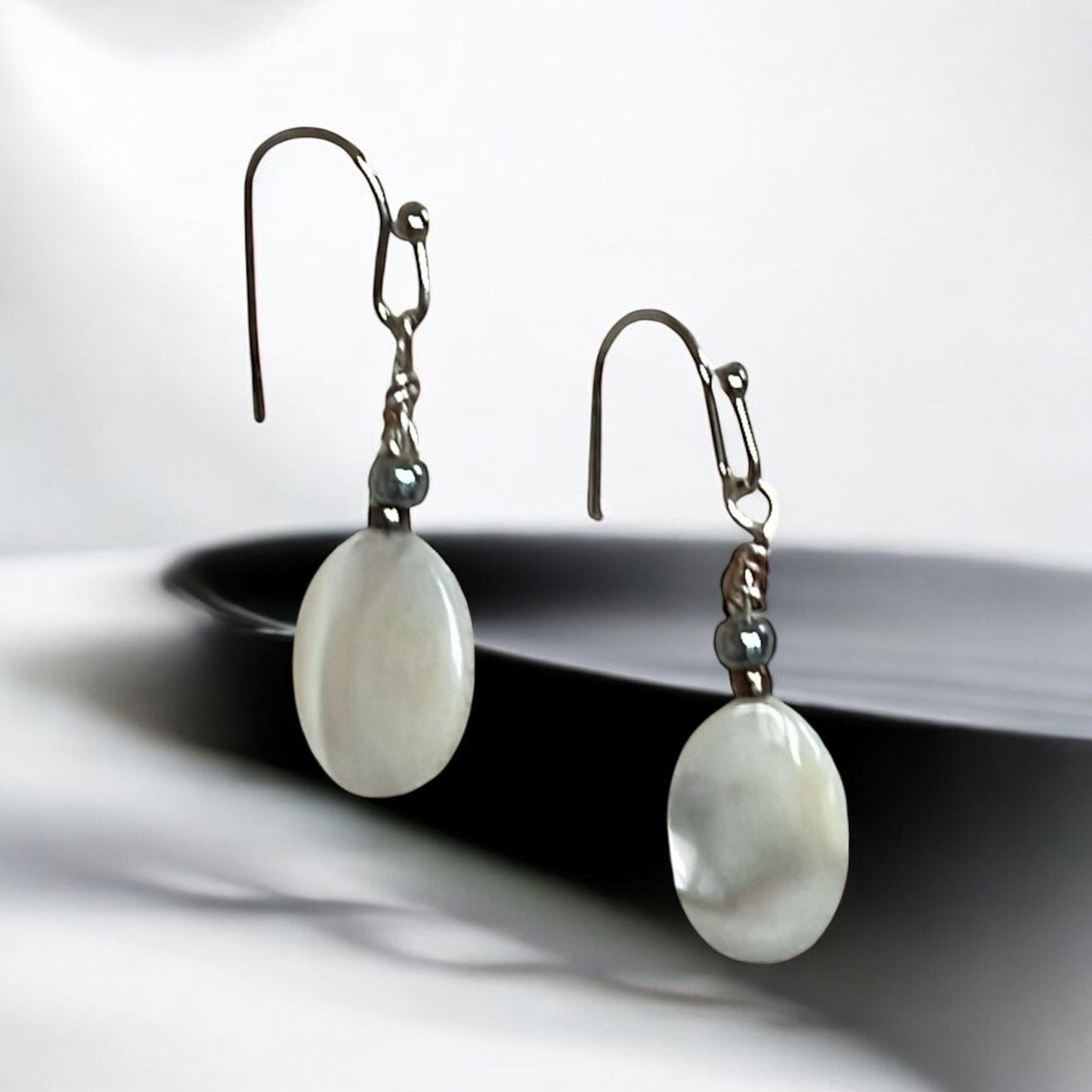 Oval Mother of Pearl Dangle Earrings – Handmade Shell Earrings, Boho Chic Jewelry, Lightweight Gift for Her, Natural Drop Earrings