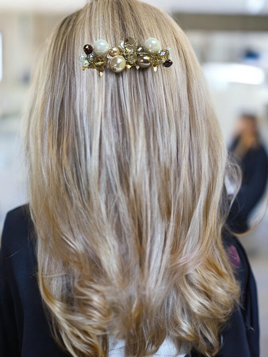 Beaded metal hair comb with crystals and pearls