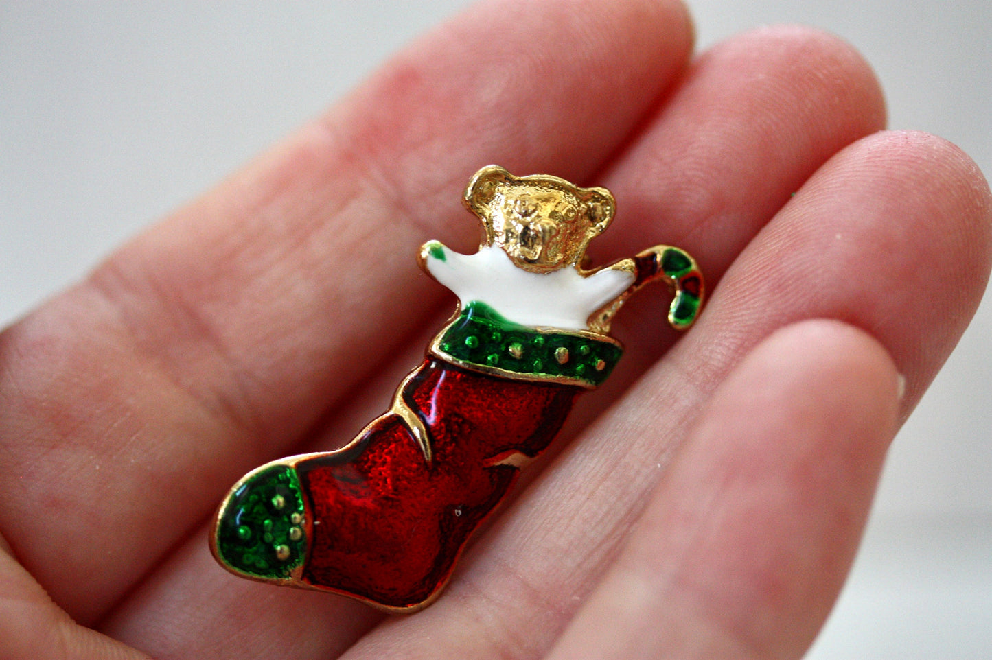 Charming teddy bear in Christmas stocking stunning vintage holiday pin