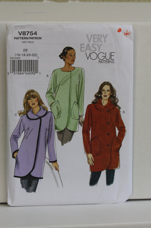 UNCUT Sewing Pattern - Very Easy Vogue V8754 ladies Jacket pattern. Size FF (16-18-20-22)