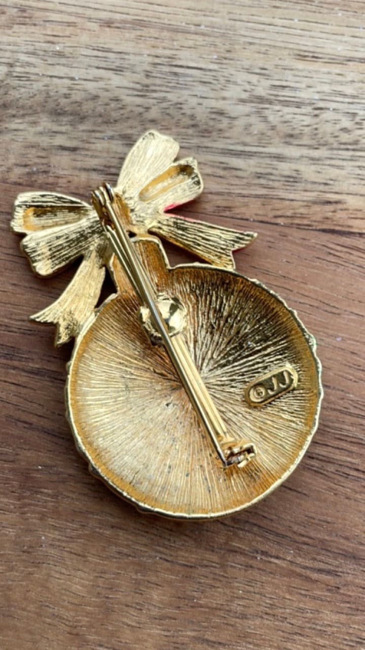 Vintage red, green and gold Christmas ornament pin - signed JJ