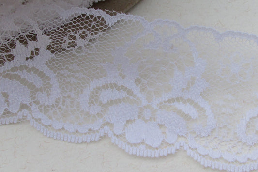 Wide (2 inches wide) vintage white lace - by the yard