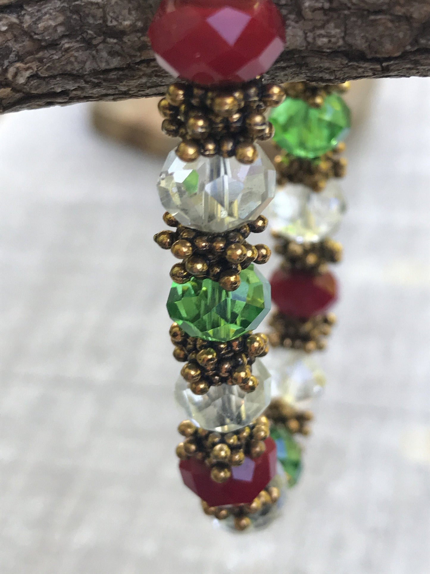 Red, green and clear crystal beaded shimmery vintage bracelet