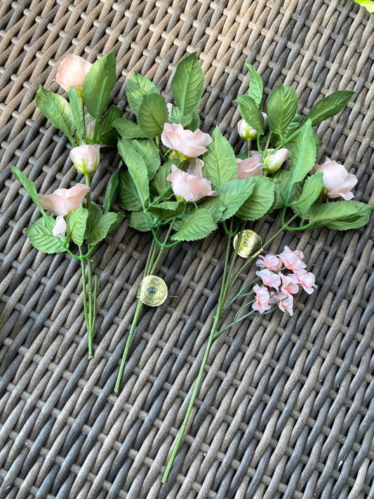 Lot of vintage peachy pink vintage faux flowers
