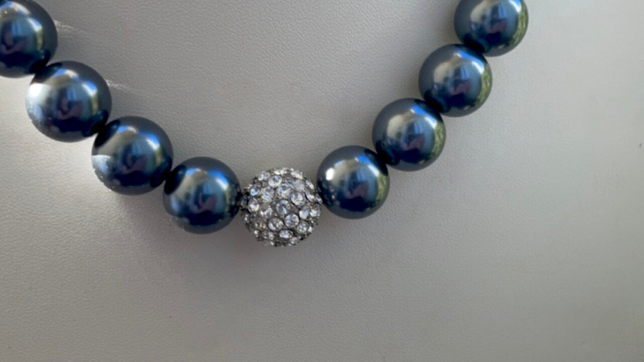 Stunning vintage large black faux pearl round beads with rhinestone ball that adds sparkle and bling