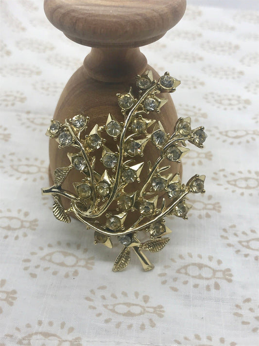 Stunning vintage rhinestone pin