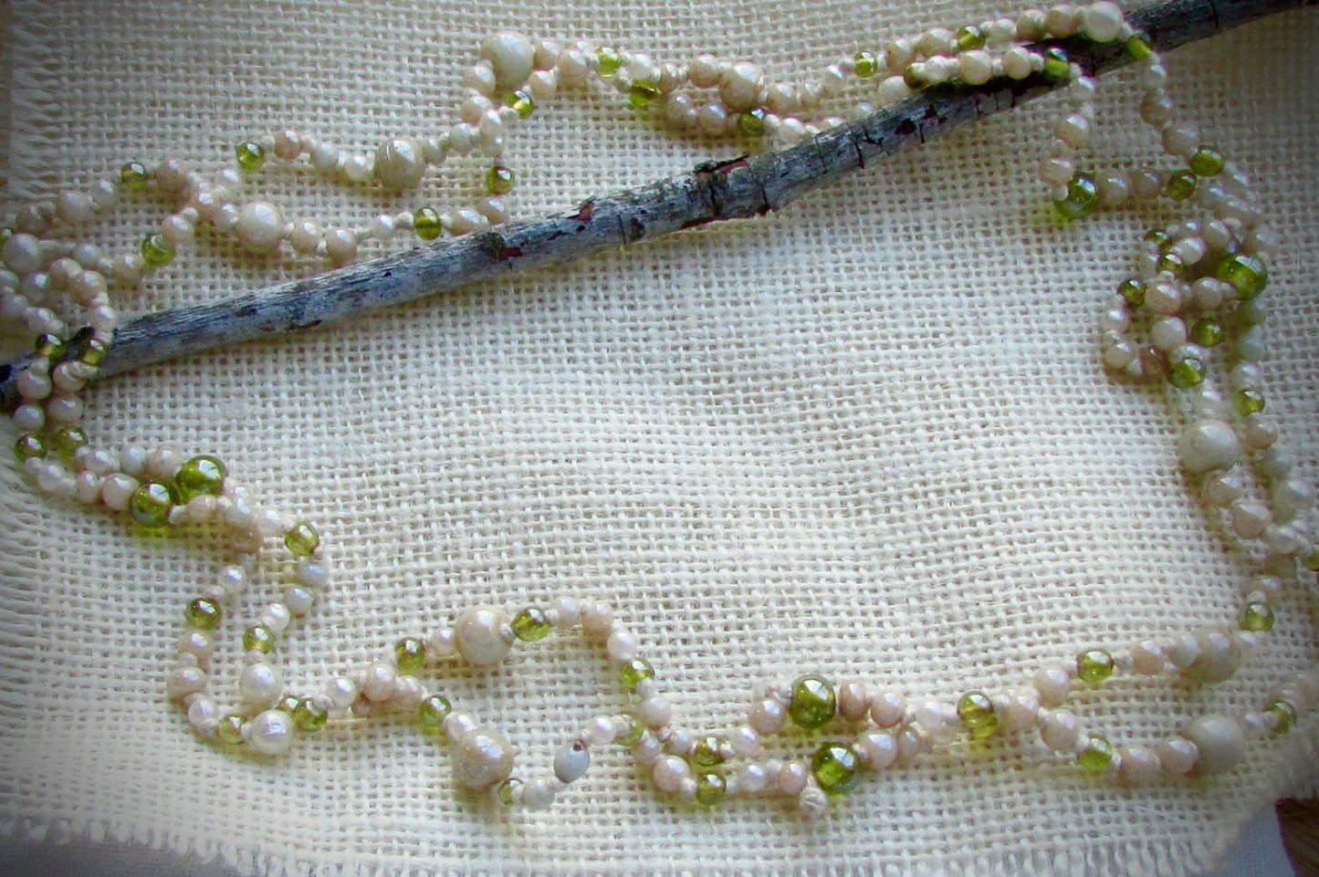 Cream and green glass beaded vintage necklace - hand knotted
