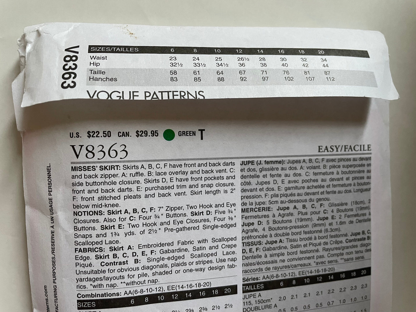 UNCUT Sewing Pattern - Vogue V8363 Skirt, Size EE (14-16-18-20), Plus Size