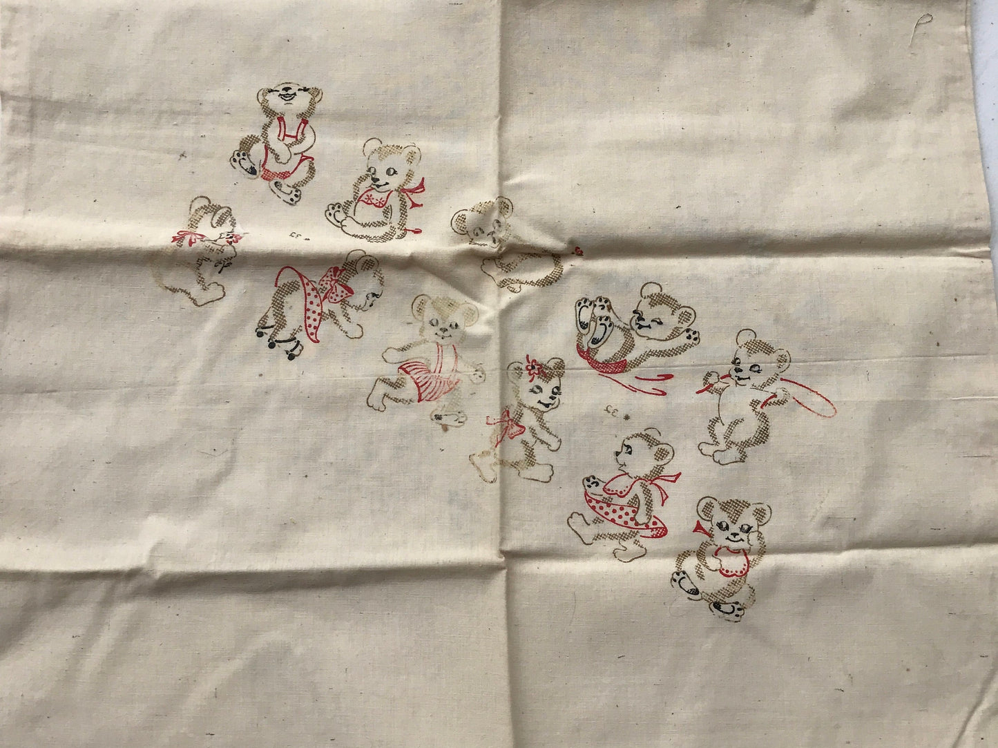 Absolutely charming vintage bear fabric - bears playing/laughing - can be finished as a pillowcase or other project