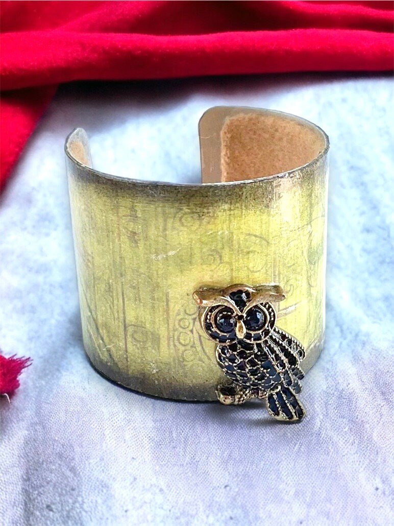 Vintage handmade green cuff bracelet with owl