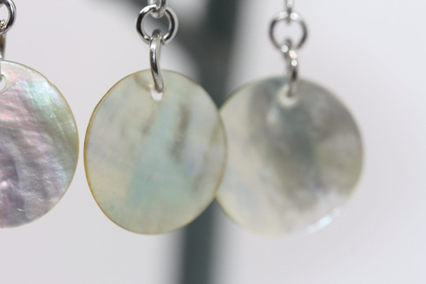 Simple dangle stunning vintage mother of pearl timeless dangle earrings