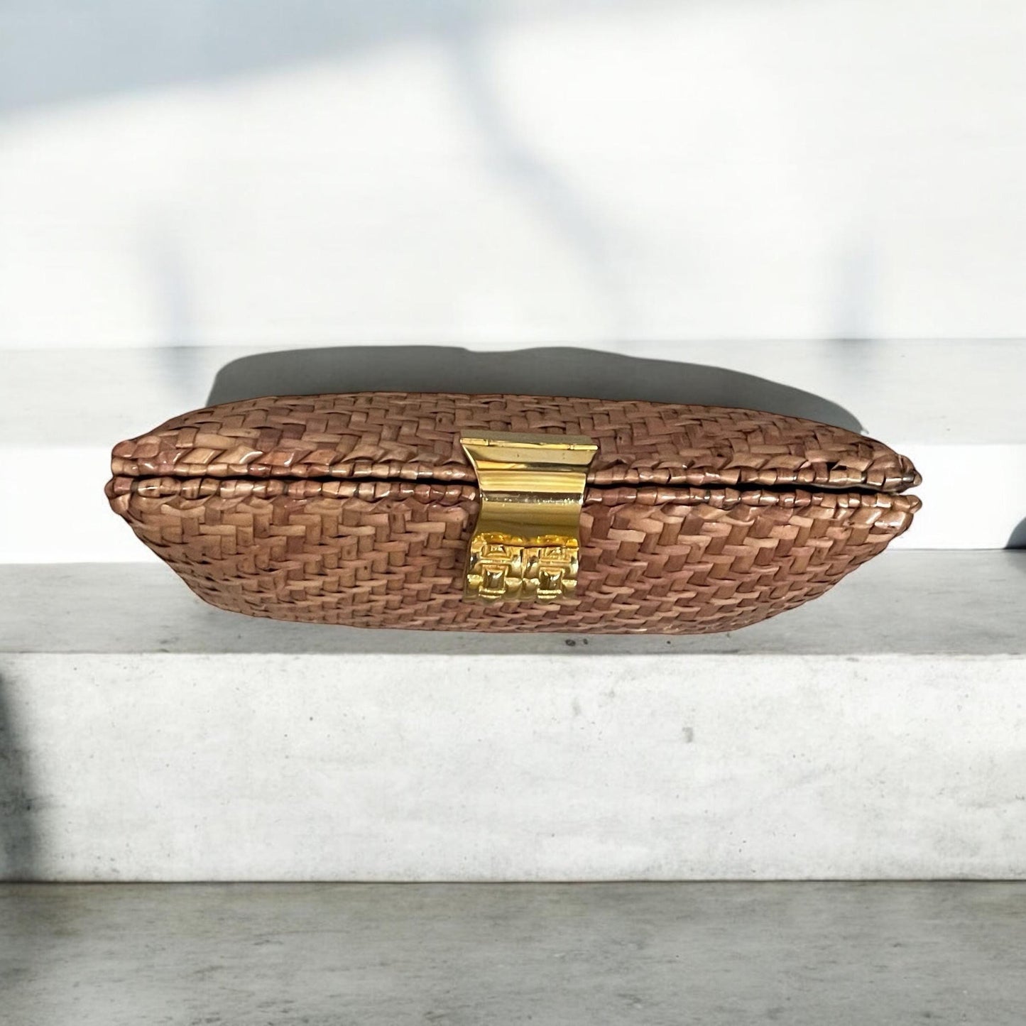 Vintage Wicker Handbag - Brown Wicker Shoulder Bag With Chain Handle & Zipper Pocket