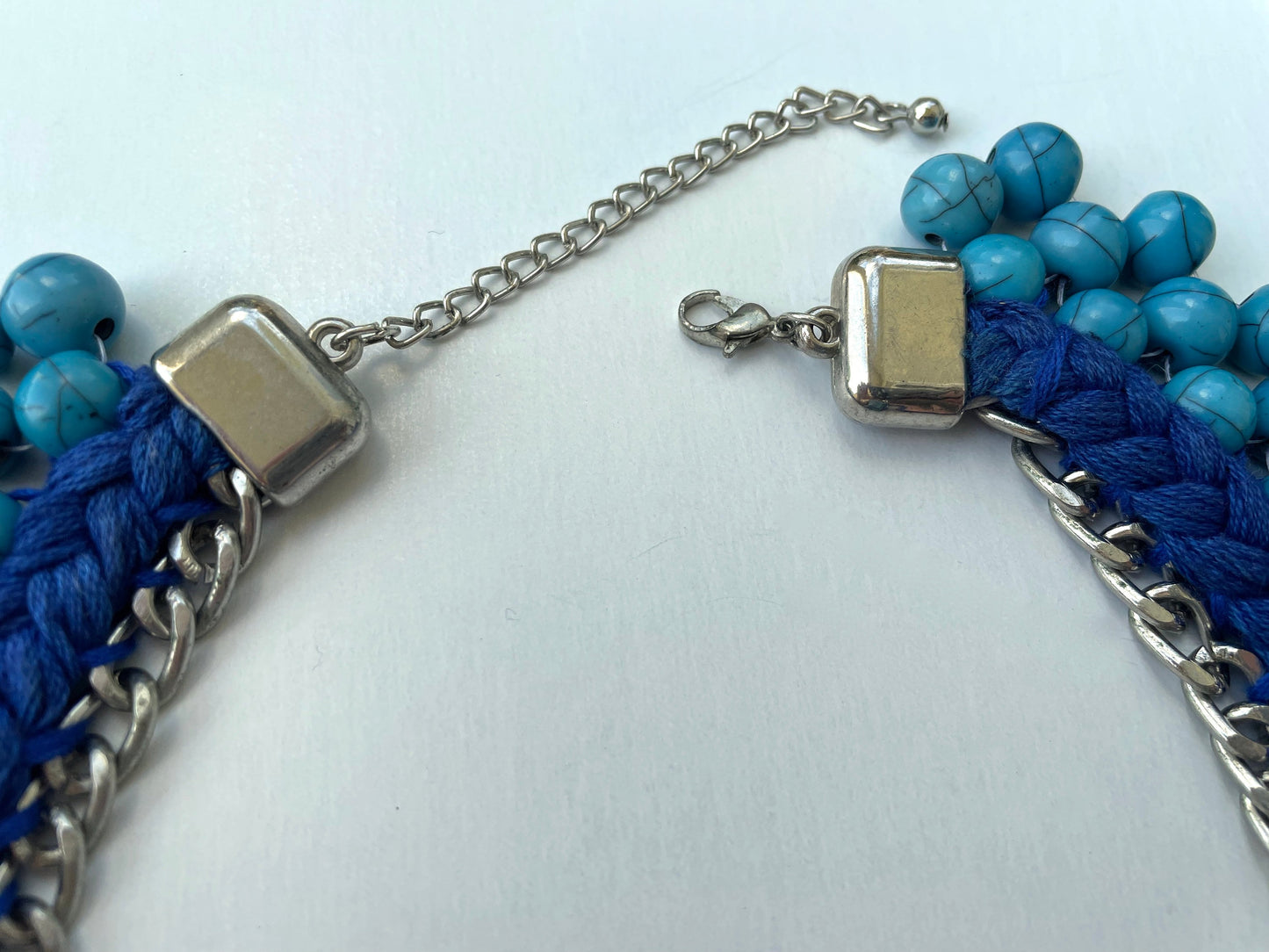 Stunning vintage handmade beadwork necklace - shades of blue