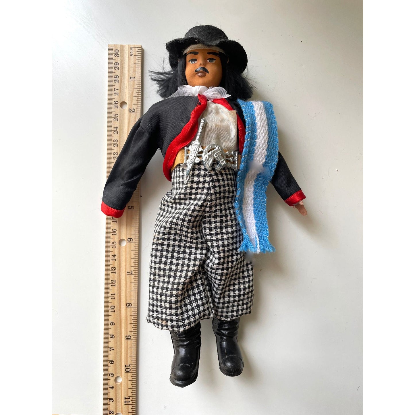 Vintage Mexican? male ollectible art doll figurine with hat