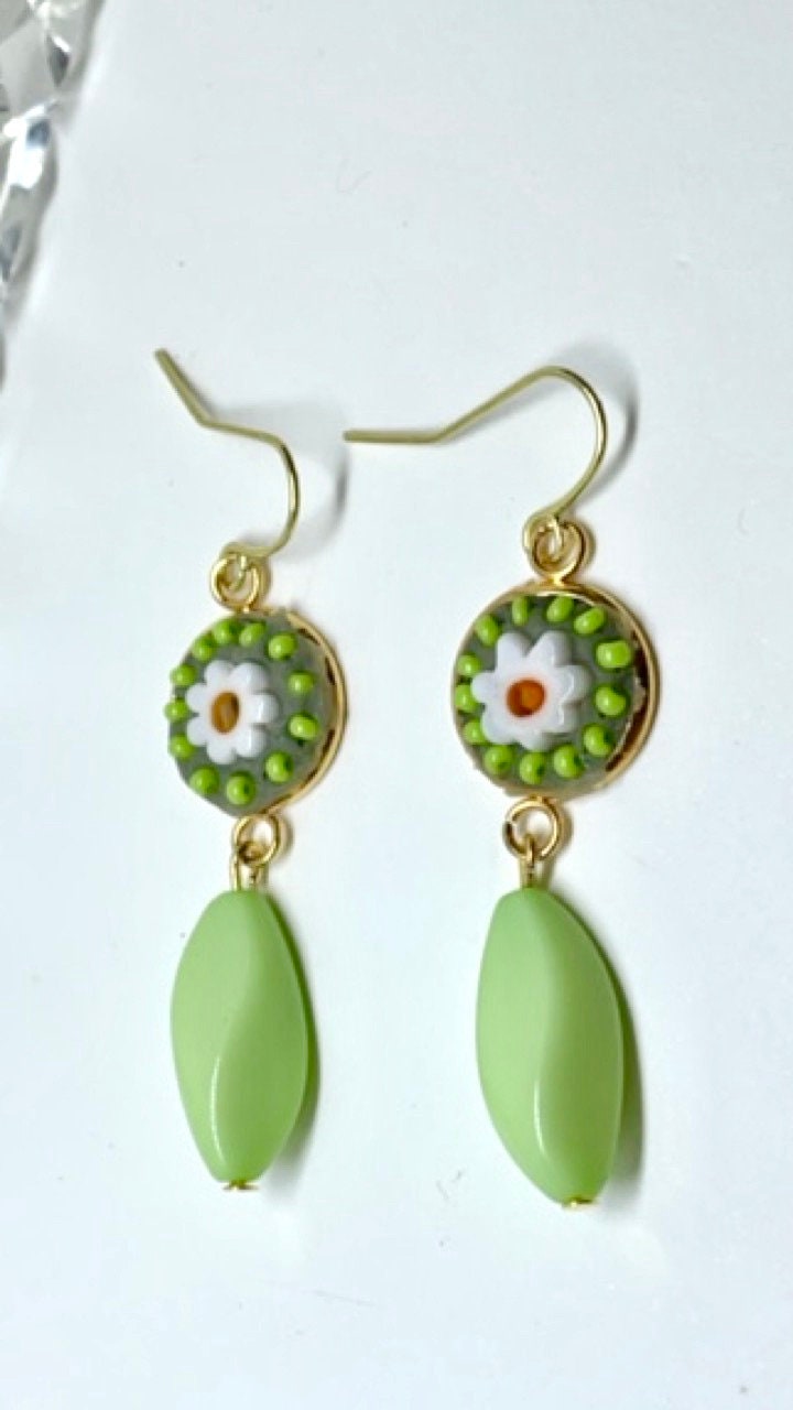Mosaic inlaid glass daisies with green seed beads and dangle