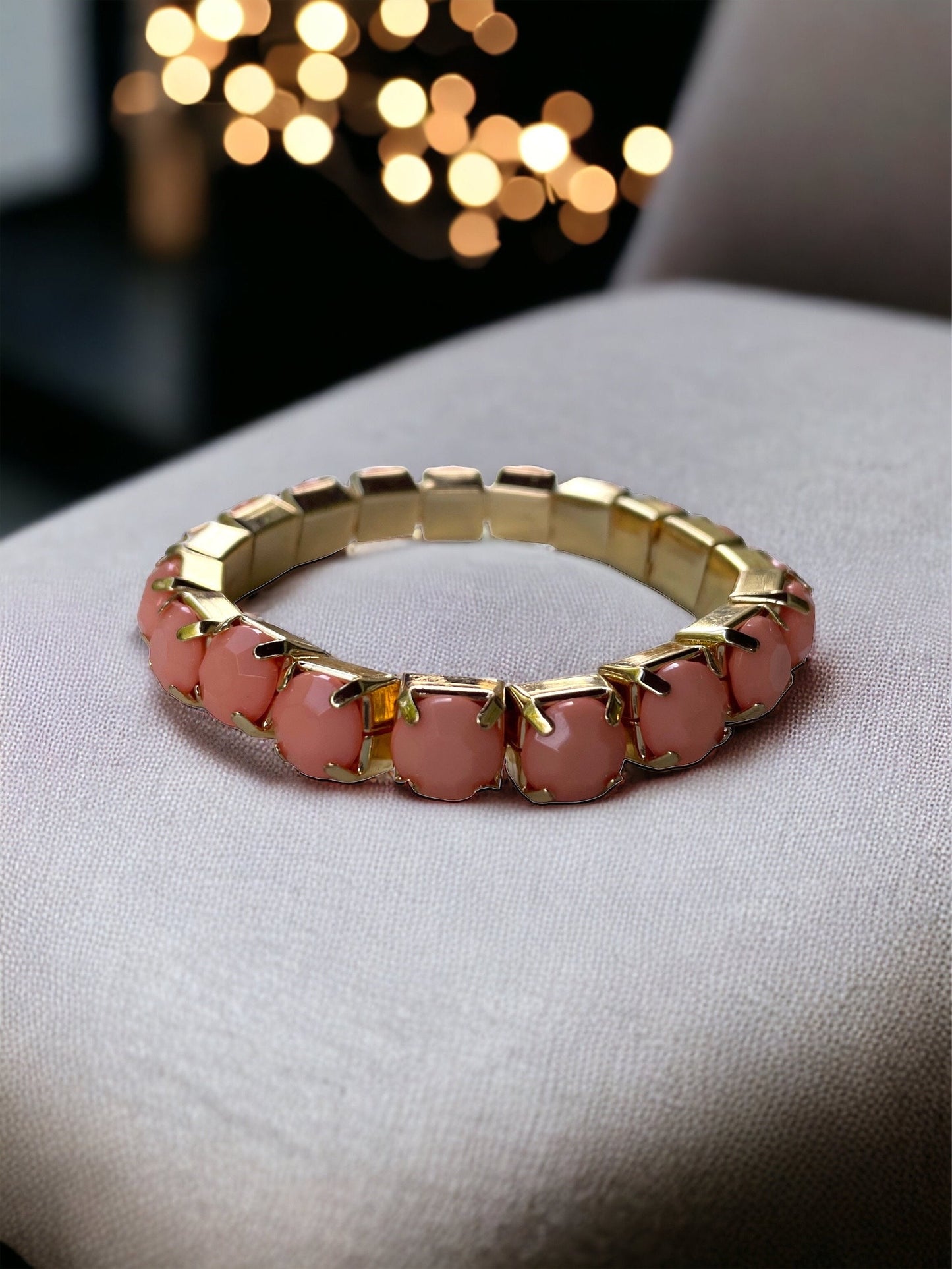 Expandable pink vintage bracelet