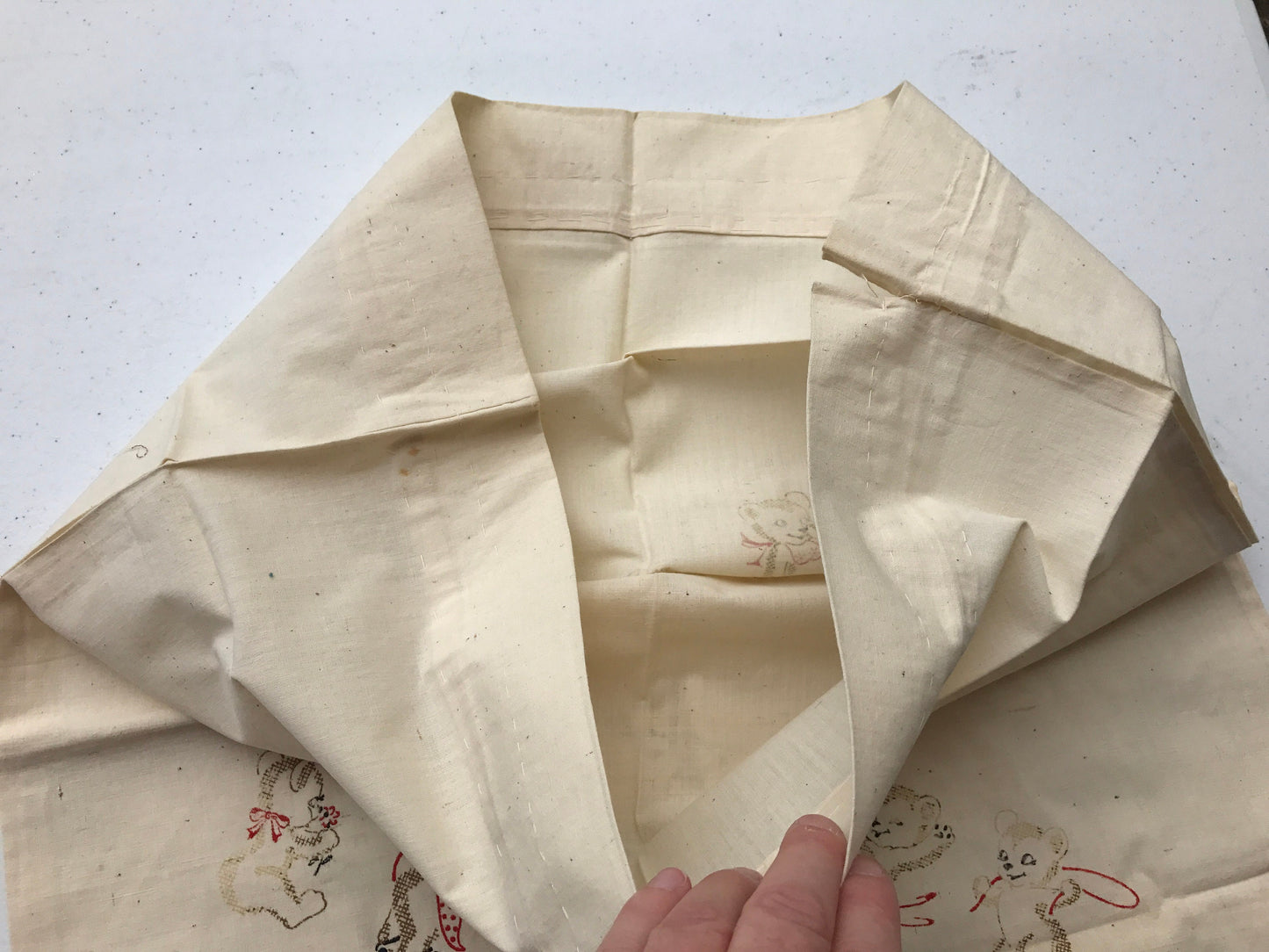 Absolutely charming vintage bear fabric - bears playing/laughing - can be finished as a pillowcase or other project