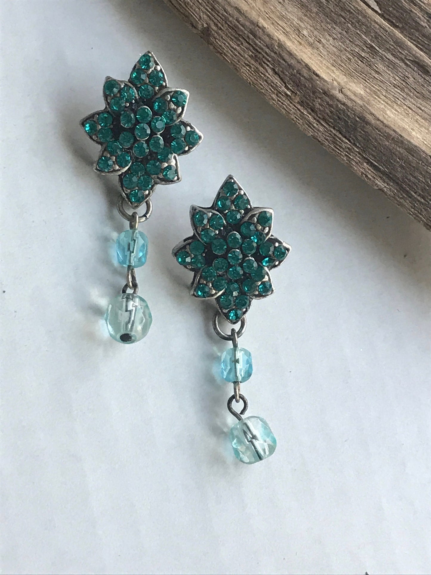 Stunning vintage turquoise dangle earrings