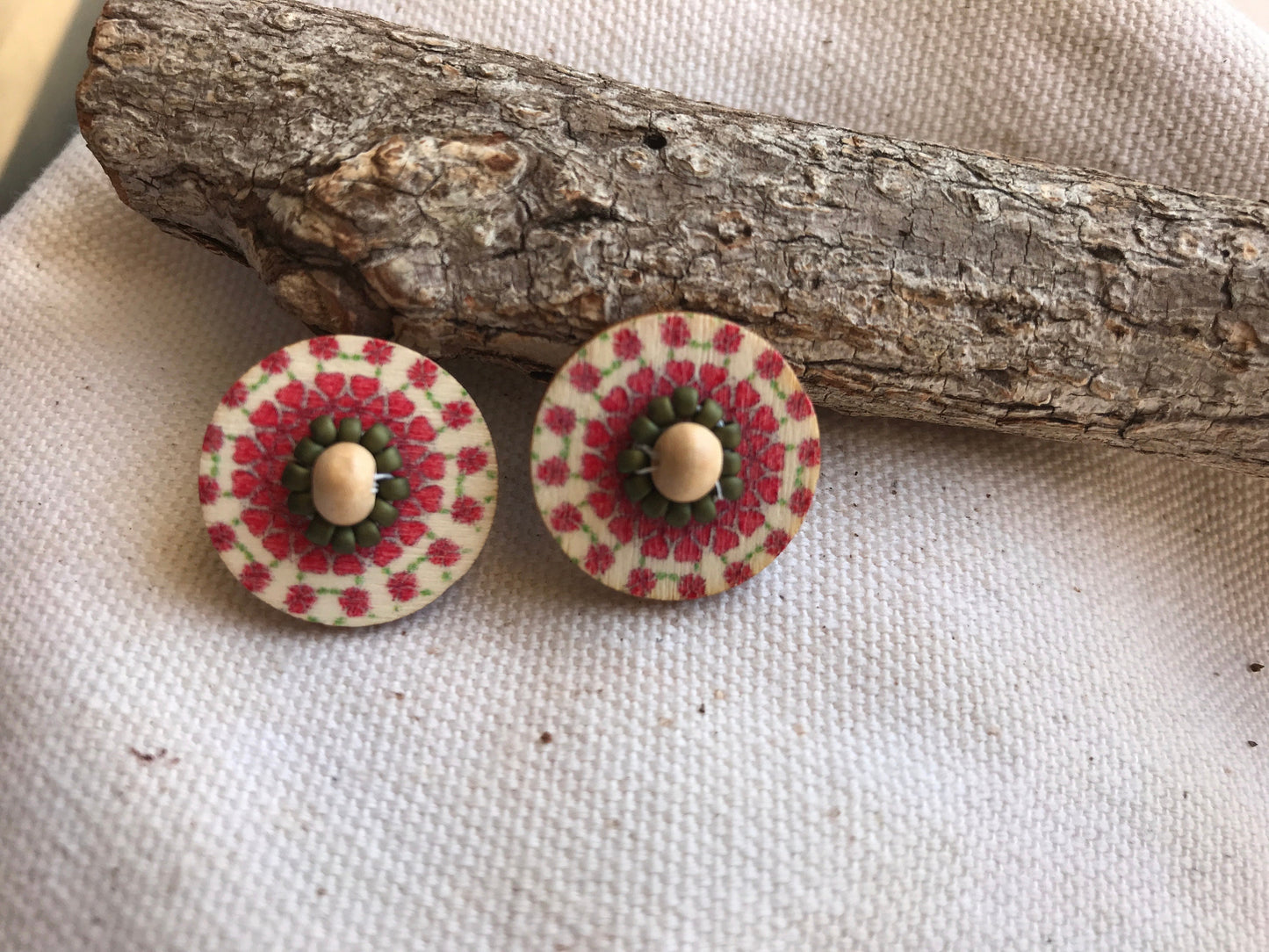 Stunning beadwork mandala stud earrings - red, natural tan and brown