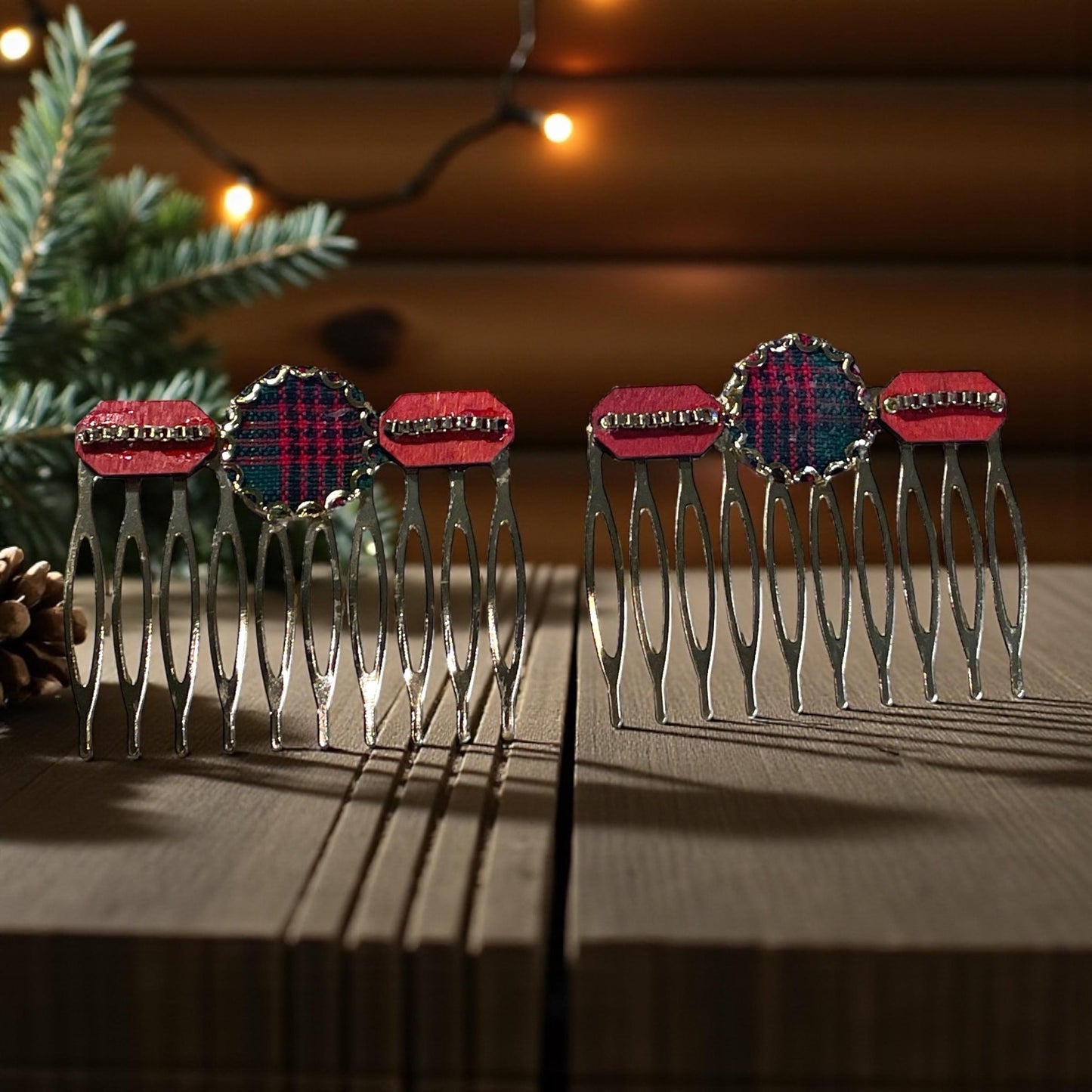 Handmade Christmas Hair Combs – Mixed Materials Holiday Hair Accessories with Tartan & Red Accents, Festive Winter Hair Clips (Set of 2)