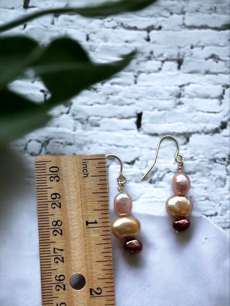 Handmade dangle earrings - with three colors of freshwater pearls - light pink, light cream and bronze