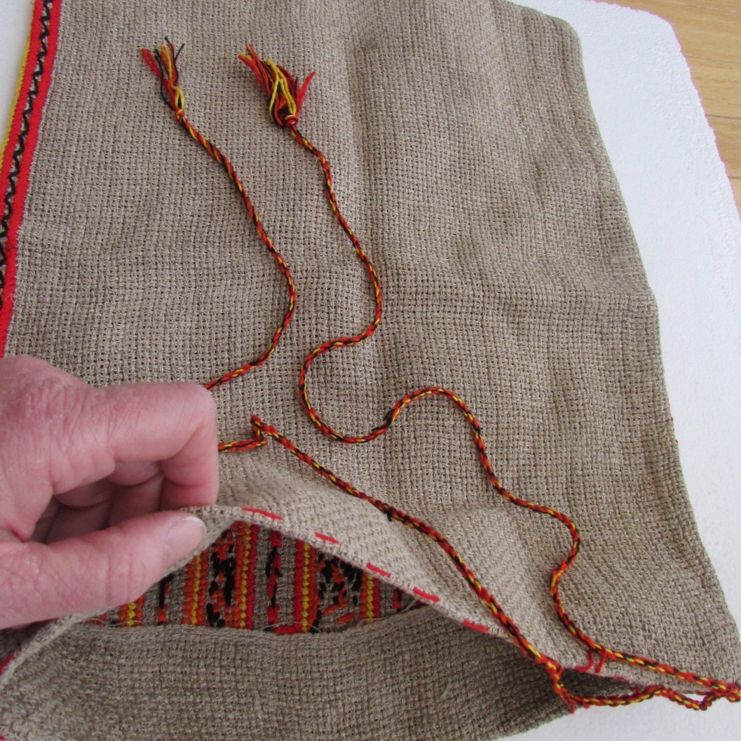 Vintage Embroidered Bag - Burnt Orange Burlap Drawstring Pouch with Tassel Detail