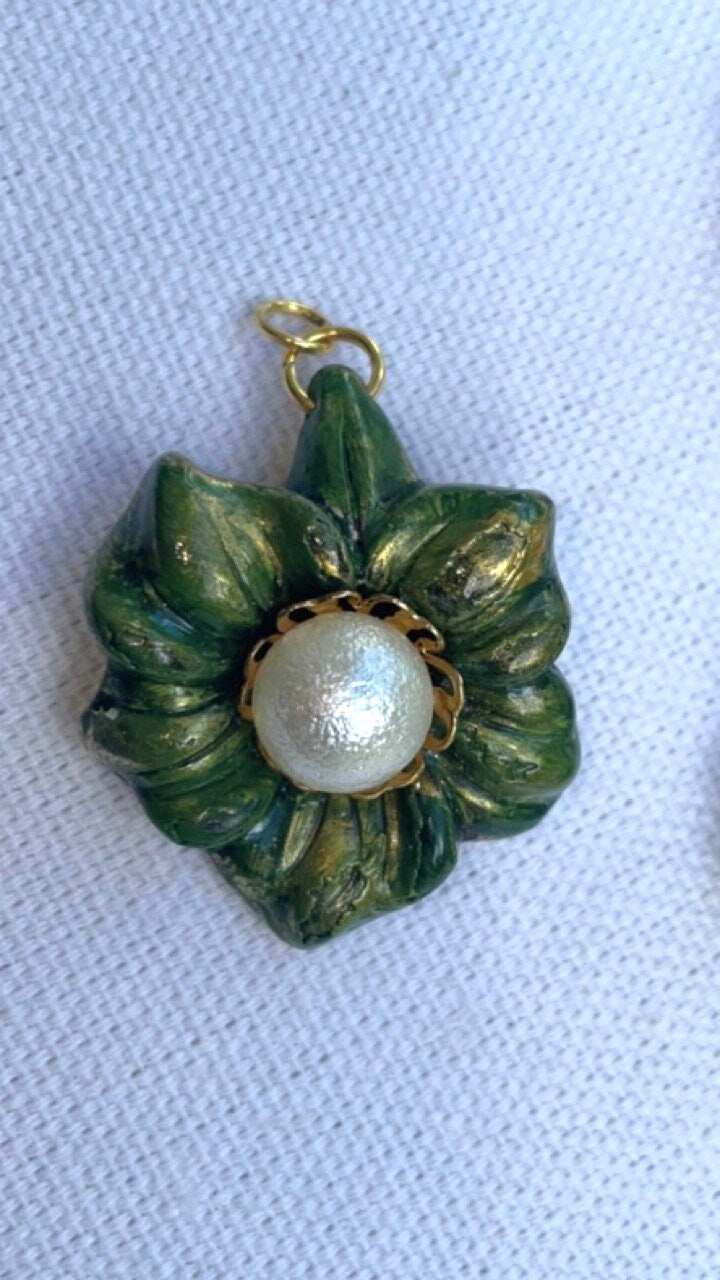 Your choice of handmade faux pearl flower necklace