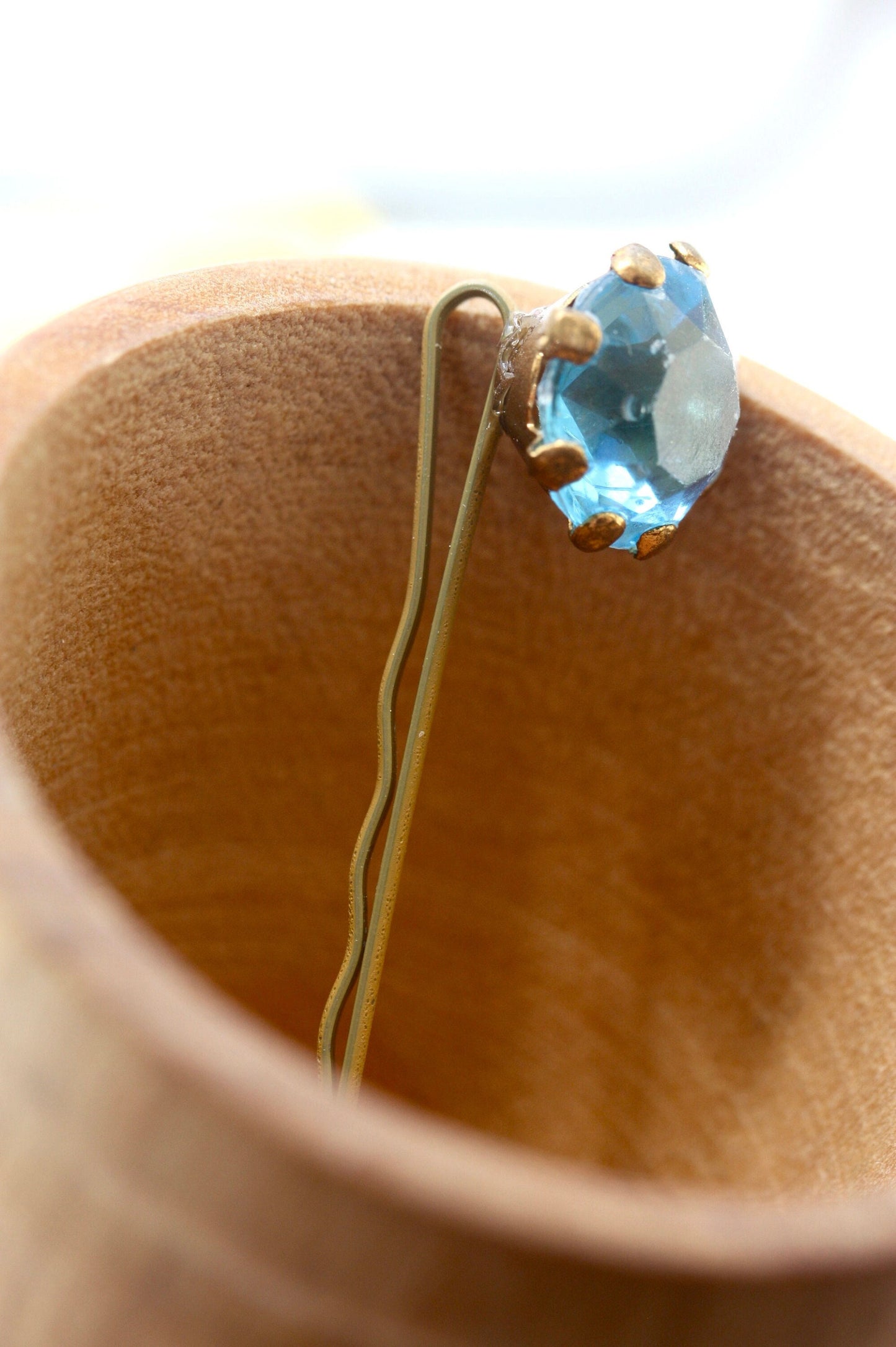 Hair pin made of upcycled stunning blue vintage rhinestone