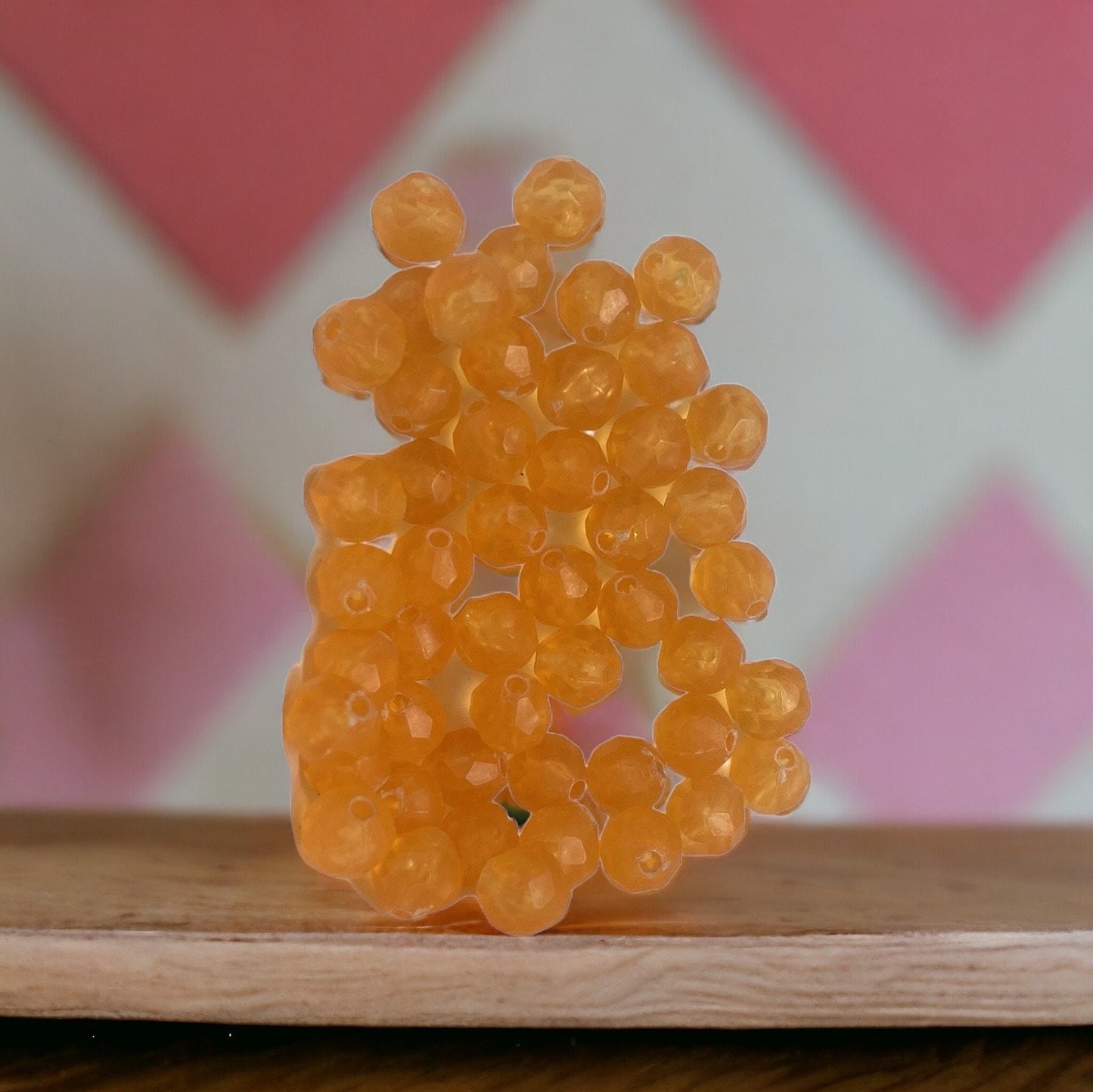 20 round orange faceted vintage beads - approx. 8 mm