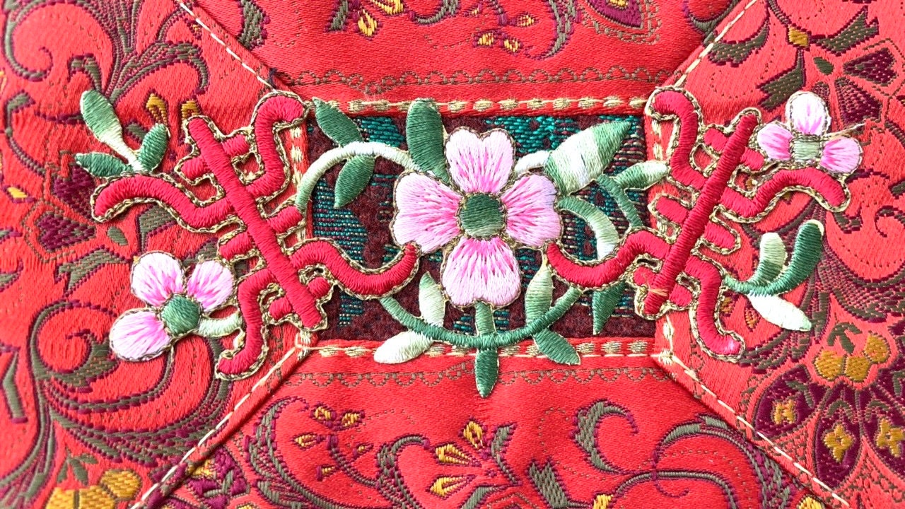 Embroidered Handbag - Petro Zillia Bag With Decorative Embroidery & Pocketed Lining