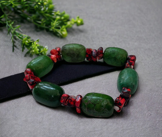Green and turquoise faux stone stretch bracelet