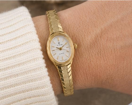 Vintage Elgin Ladies Quartz Watch Gold Tone Bracelet Watch Petite Dress Watch - Not Running As-Is