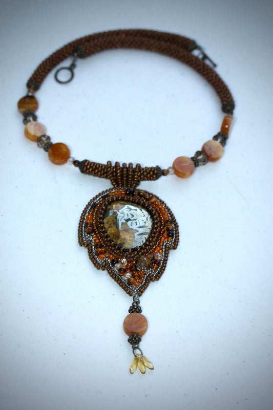Rare and unique vintage handmade all-beaded beadwork necklace