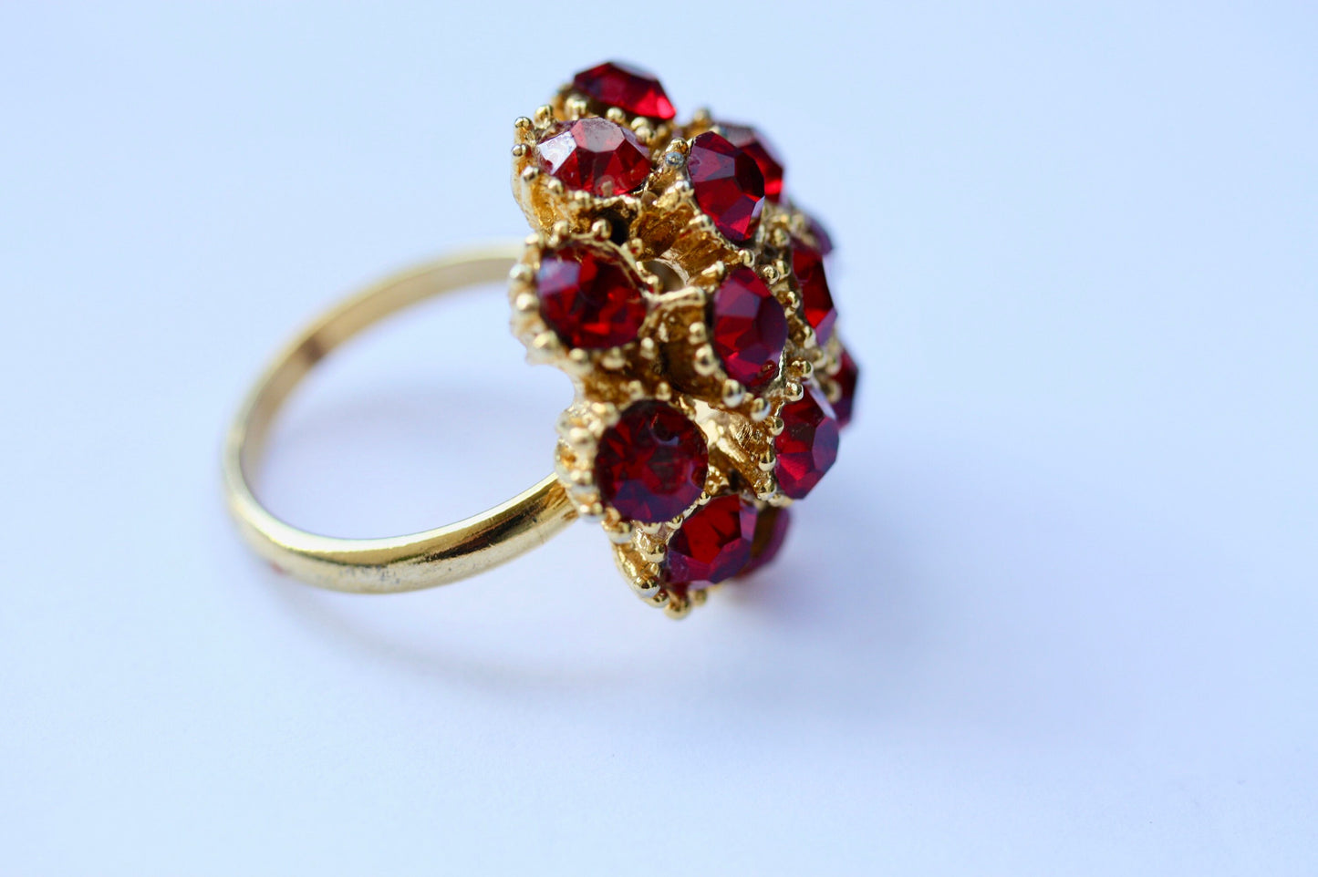 Stunning vintage red rhinestone round dome ring
