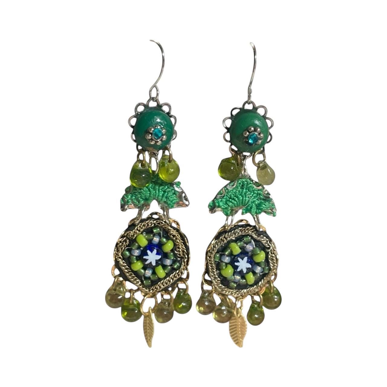 Handmade Green Mosaic Dangle Earrings – Boho Floral Beaded Earrings with Gold Leaf Charms, Vintage Style Artisan Jewelry, Statement Gift