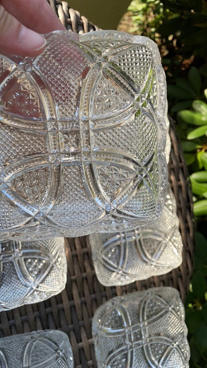 Stunning vintage deep etched crystal glass catch all dish