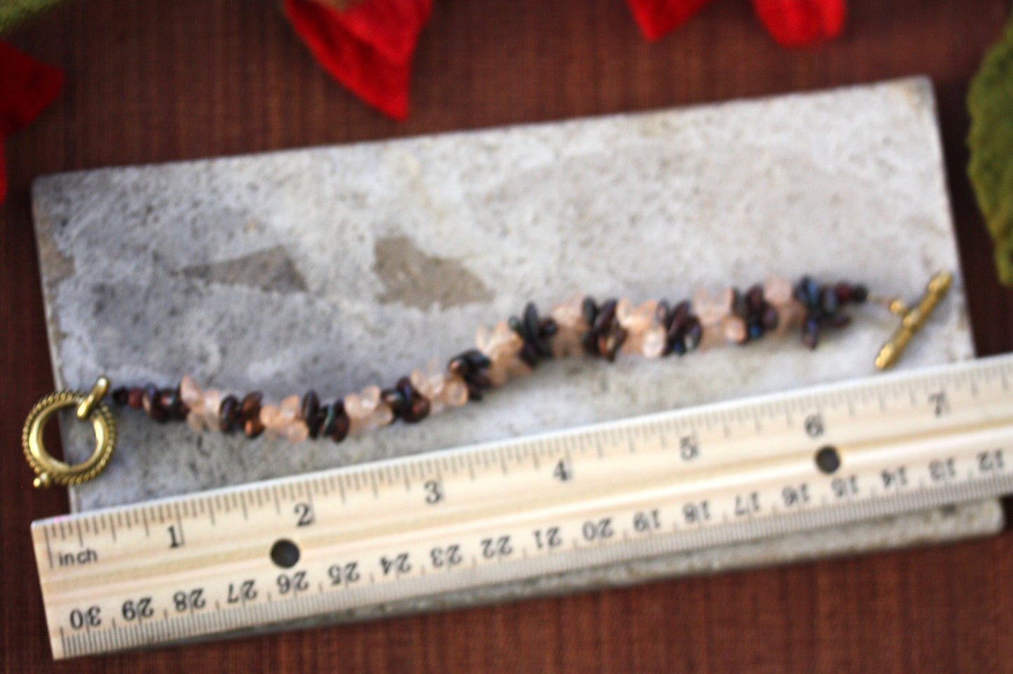 Stunning brown and pink leaf shaped glass bead handmade vintage bracelet