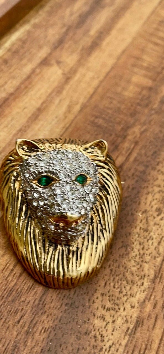 Stunning pave rhinestone lion's head vintage pin, green eyes - vintage brooch