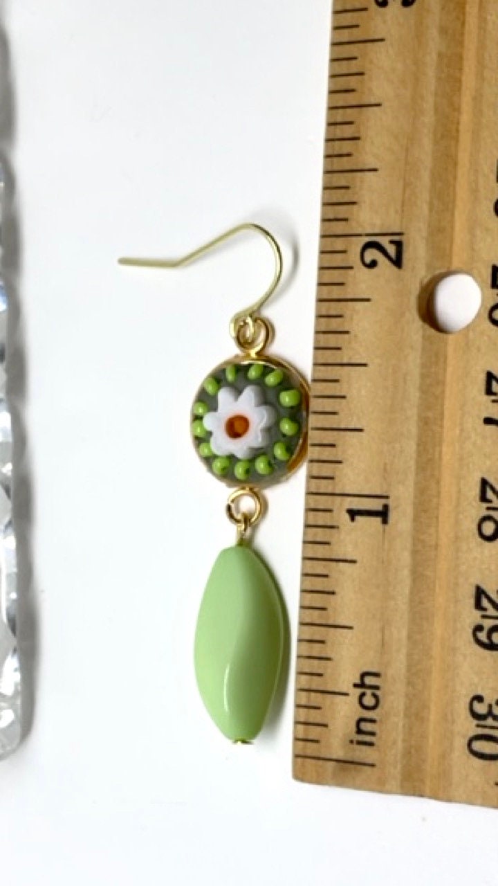 Mosaic inlaid glass daisies with green seed beads and dangle