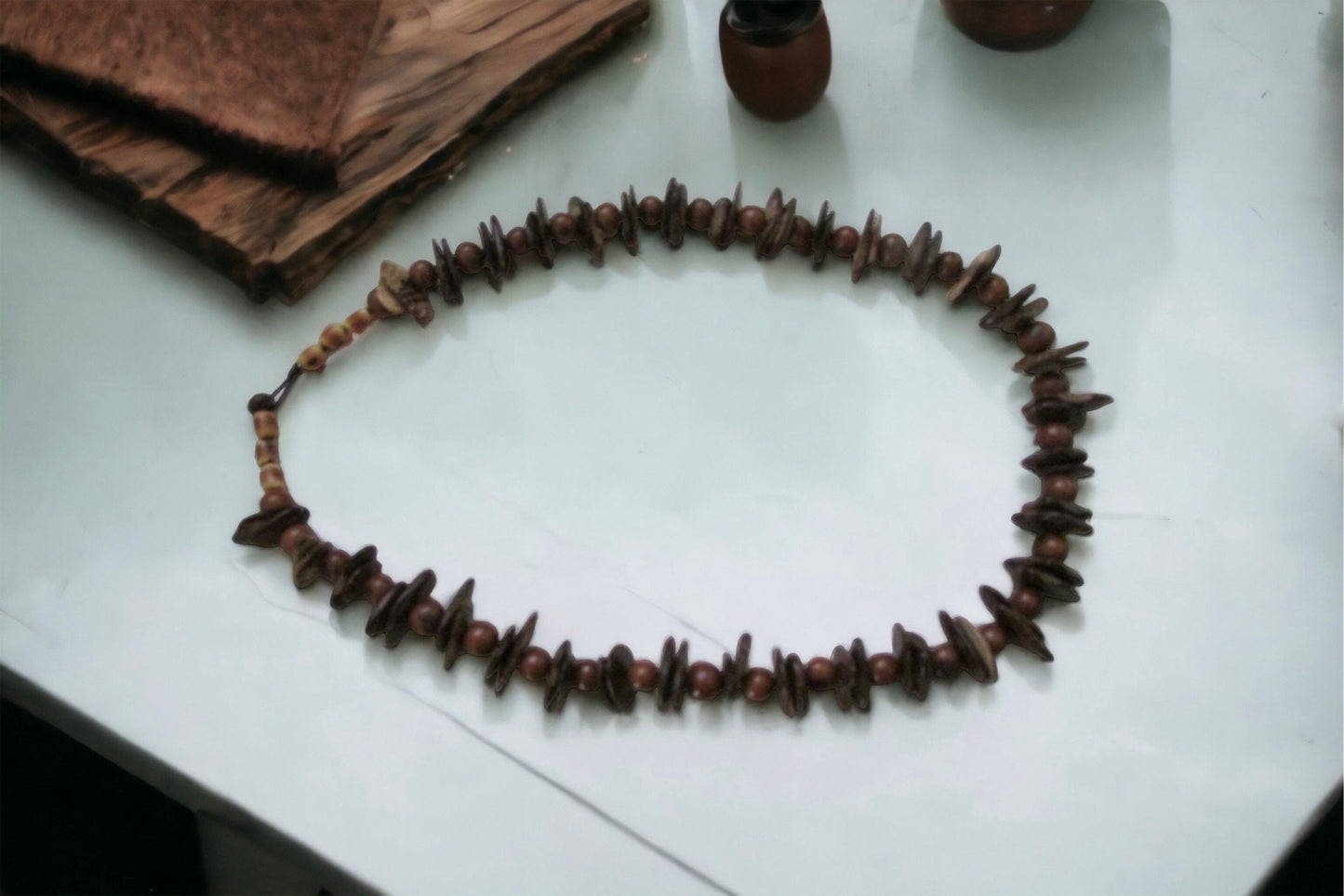 Beautiful wood vintage necklace