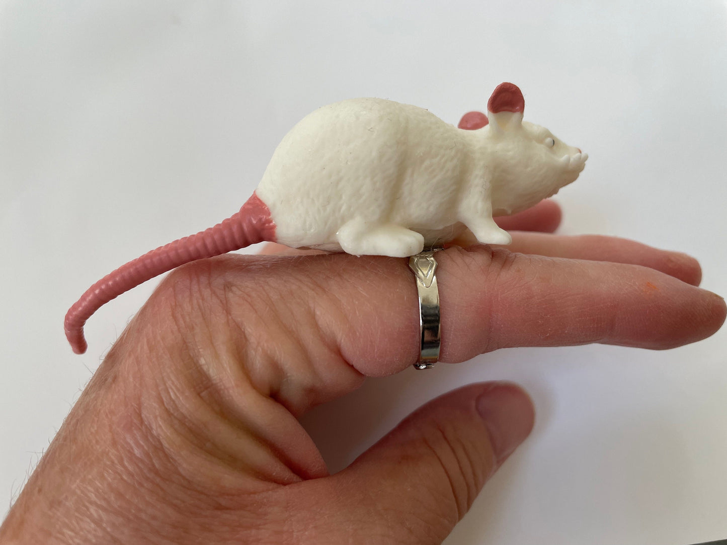 Fun Halloween Rat Ring - scary, spooky Halloween jewelry, fun gag gift