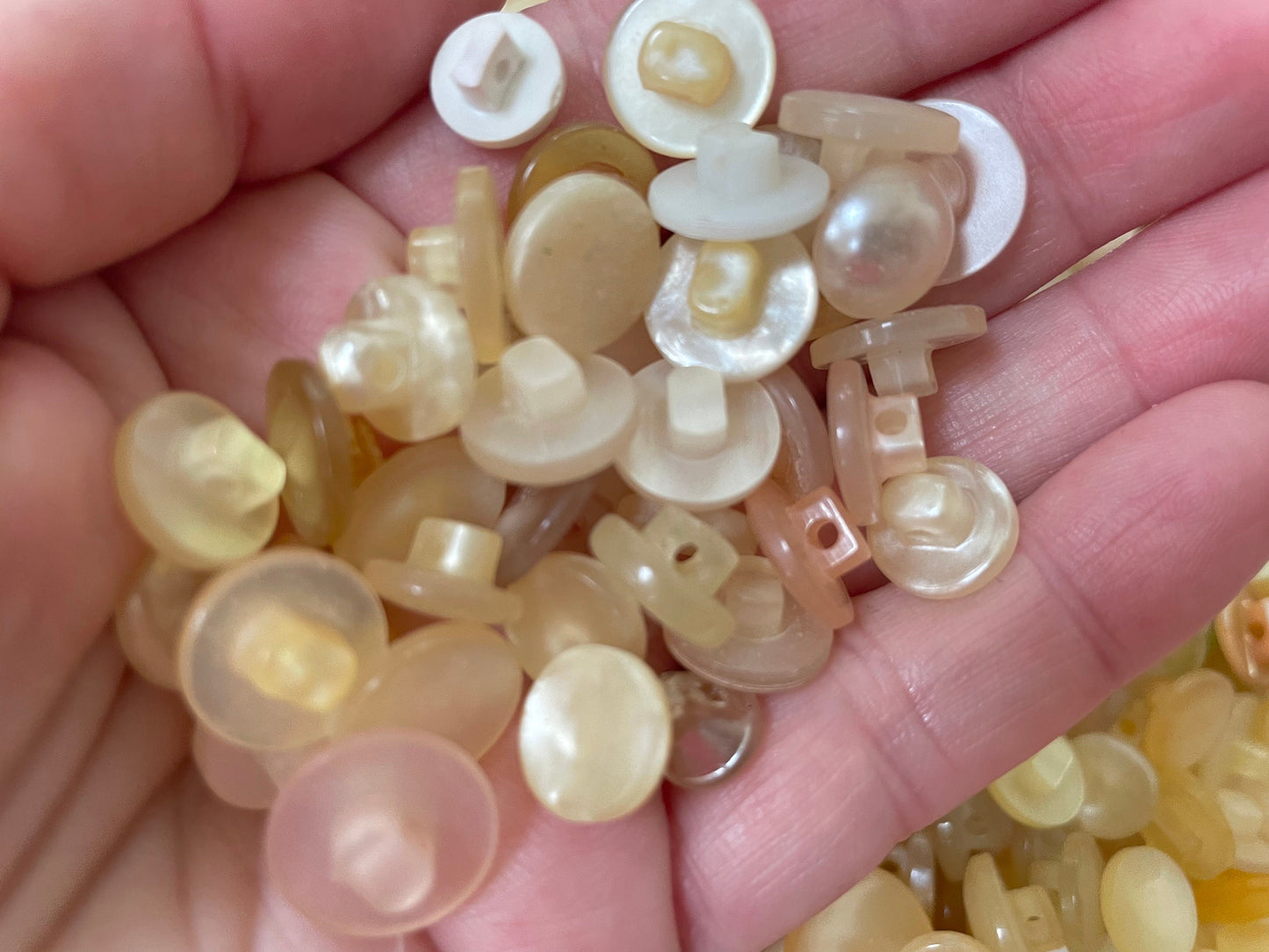 Light toned pearl finish grab bag mix of vintage buttons