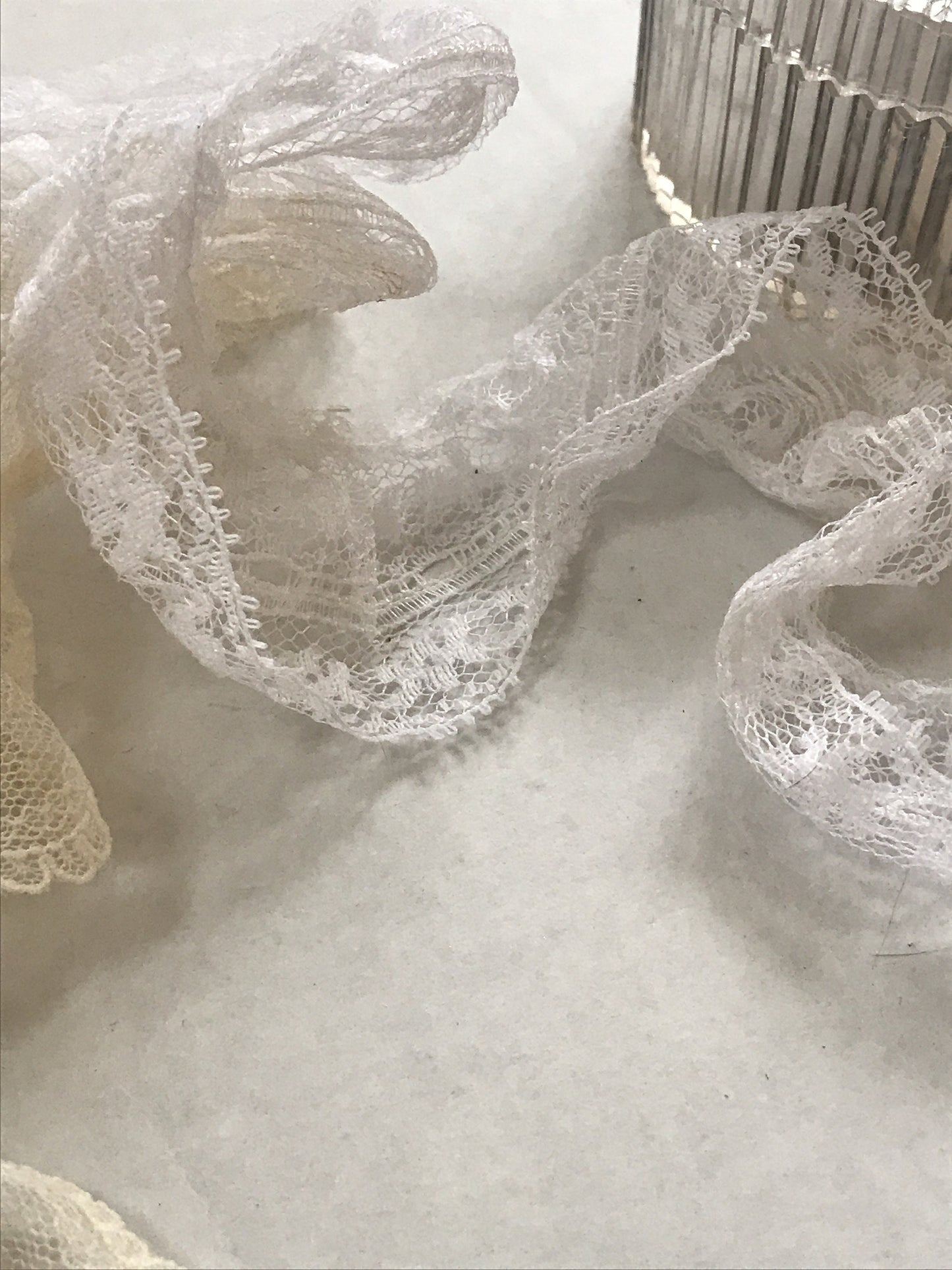 2 scraps of vintage lace - lace remnants