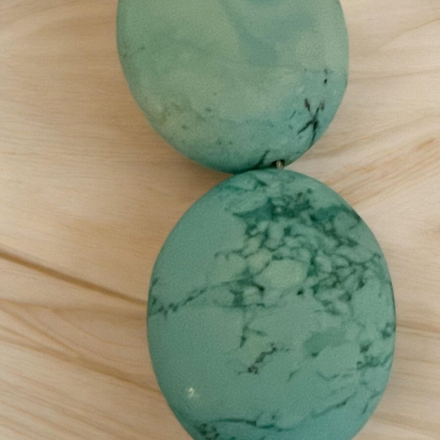 Stunning heavyweight turquoise stone vintage necklace