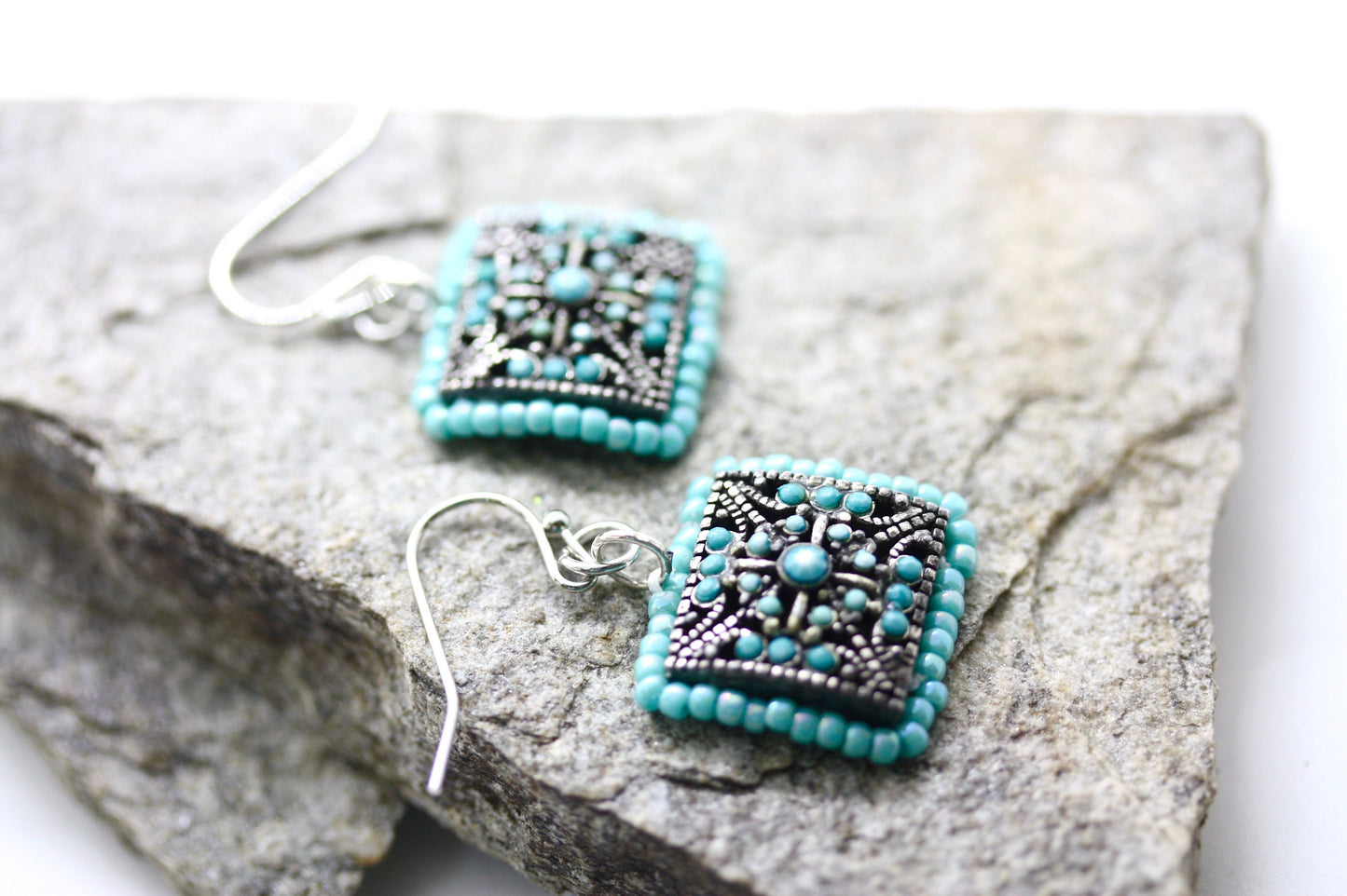 Small dangle handmade beadwork earrings - featuring vintage elements & high quality Czech glass seed beads