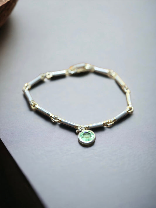 Green crystal bracelet - simple, delicate streamlined bracelet