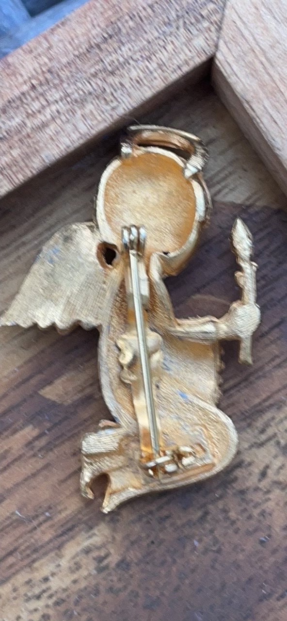 Unique vintage angel pin with rhinestones - unknown maker